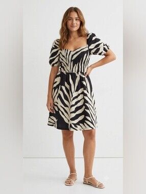 H&M | Large | Black & Cream Zebra Print Puff-Sleeve Dress